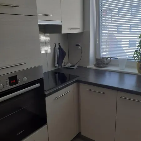 Apartament Tom *